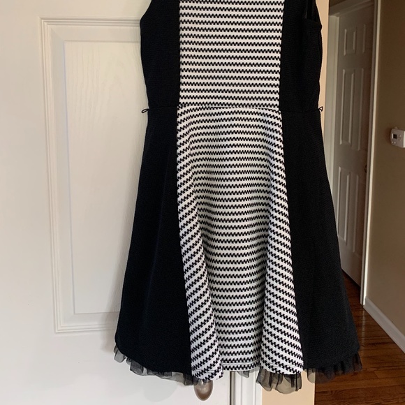 Girl's summer dress - Picture 6 of 7